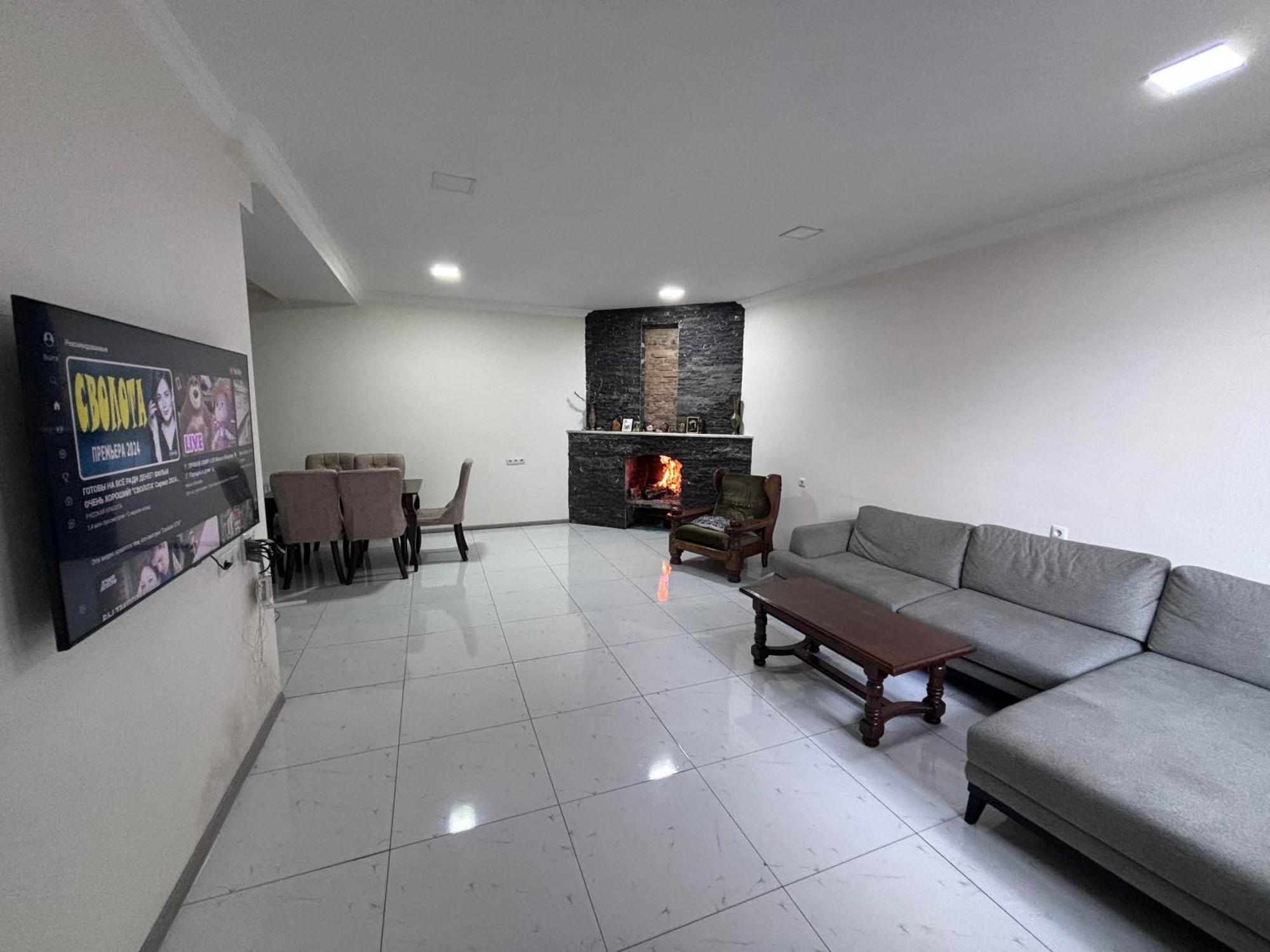 Friendly House Hotel Akhaltsikhe  Bagian luar foto