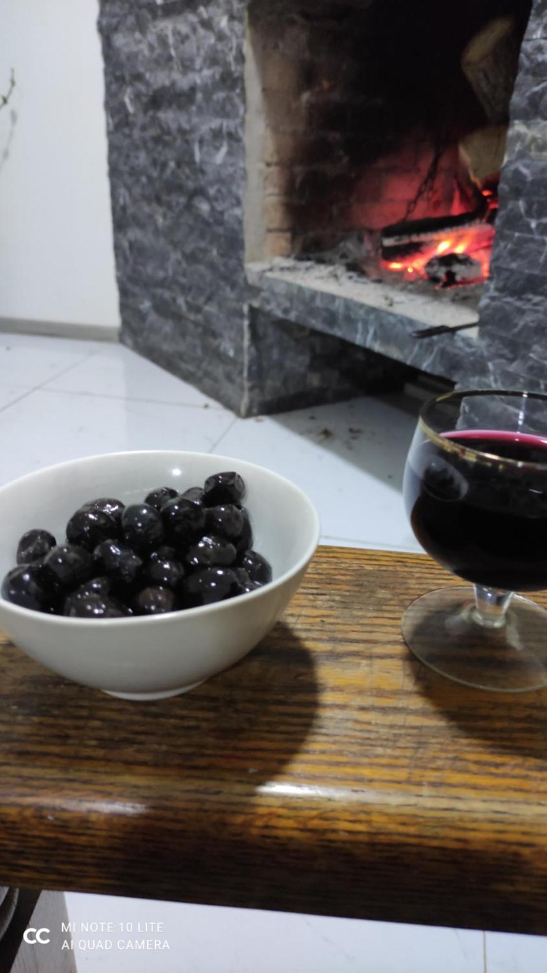 Friendly House Hotel Akhaltsikhe  Bagian luar foto